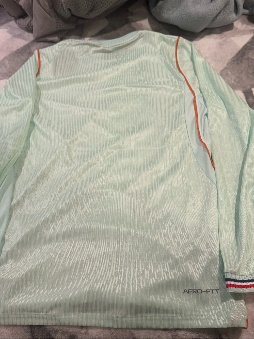Nike men’s ' France Football Crest Short-Sleeve Top - Mint Green